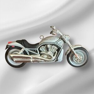 2004 Hallmark Harley Davidson Ornament